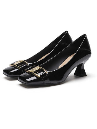 She finds her vintage story in this Square Toe Patent High Heels Shoes