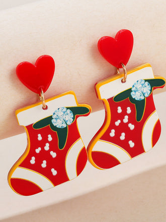 Vintage Christmas Elements Heart Stud Earrings: timeless style reimagined