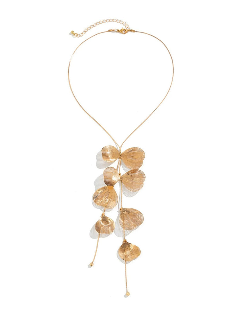 Vintage Ginkgo Leaf Necklace: 1950s detail work for the woman who notices