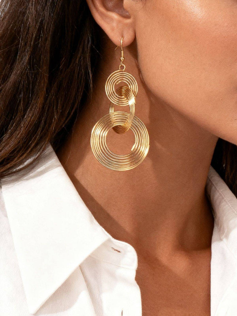 Vintage Gold Exaggerated Coil Alloy Earrings - vintage fashion, retro style, glamorous gold