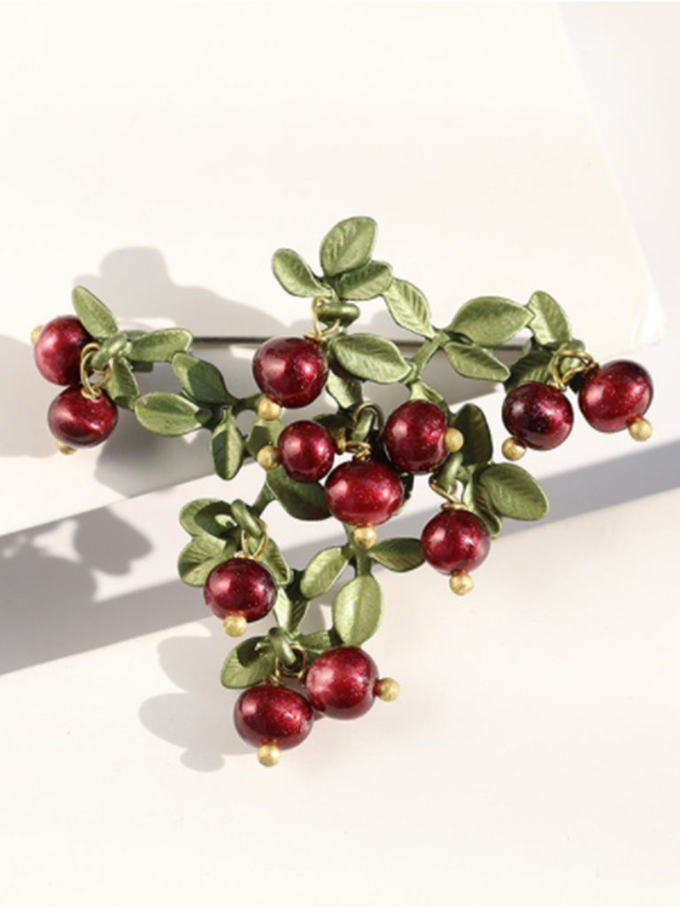 Vintage Handmade Cranberry Pearl Brooch, vintage fashion, retro style - perfect for women who love vintage and retro fashion