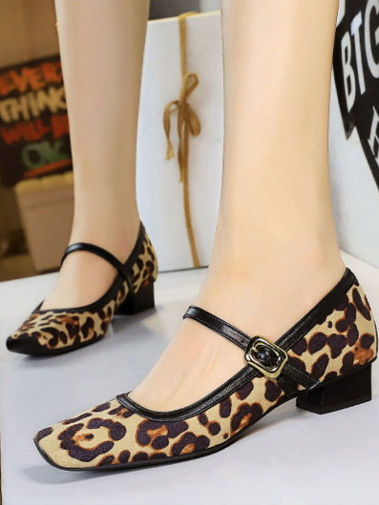 Vintage Leopard Square-Toe Mary Jane Heels: timeless 1950s elegance she makes her own