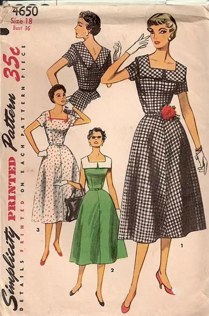 This White 1950s Cherry Bow Sweetheart Neck Dress wraps her in 1950s elegance, one twirl at a time