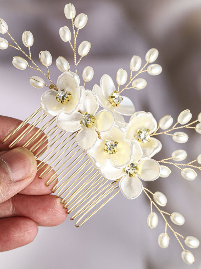 White Pearl Crystal Floral Hair Accessories - vintage fashion, retro style for vintage lovers