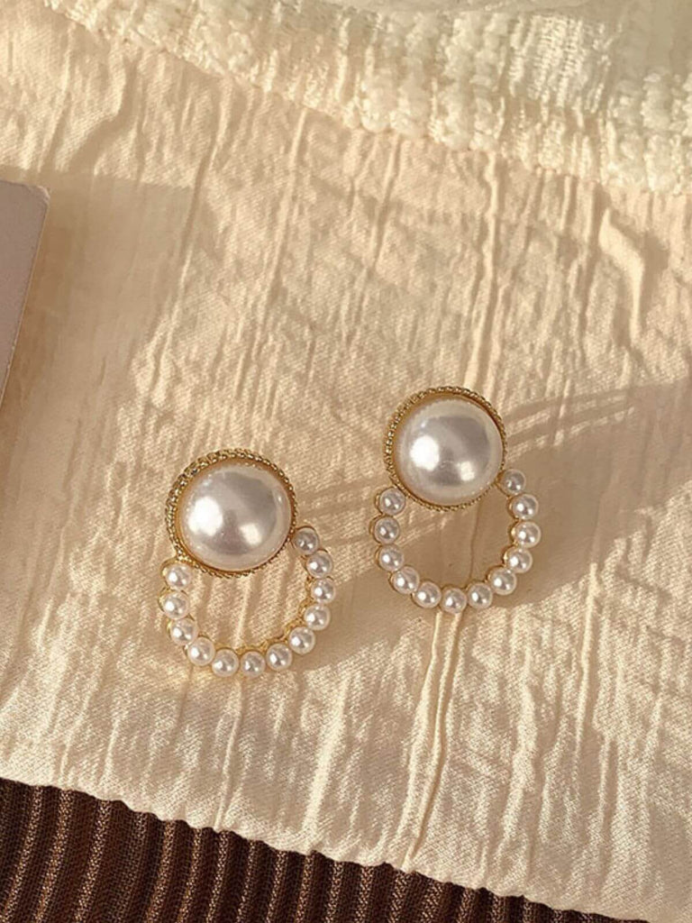 White Vintage Pearl Ear Clips — vintage elegance for the modern woman