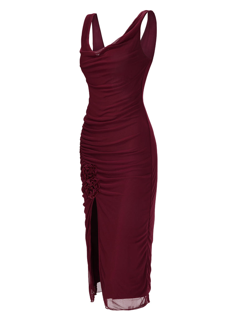This Wine Red 1960s Scarf Slit Backless Dress wraps her in 1960s elegance, one twirl at a time