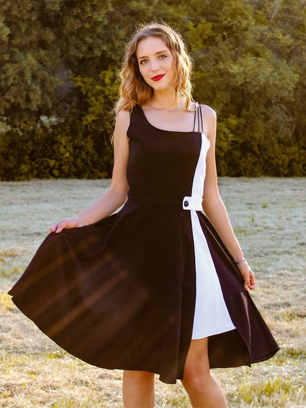 1950s Solid Spaghetti Dress, classic 1950s style elegant retro fashion - Image 2