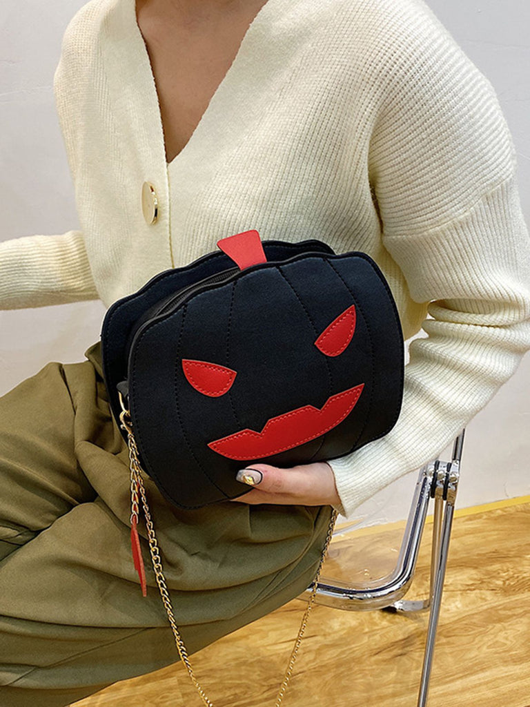 Retro Halloween Pumpkin Shoulder Bag: timeless style reimagined
