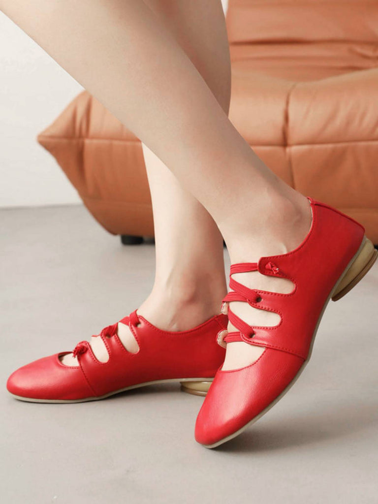 Three-breasted Flat Vintage Shoes — vintage elegance for the modern woman